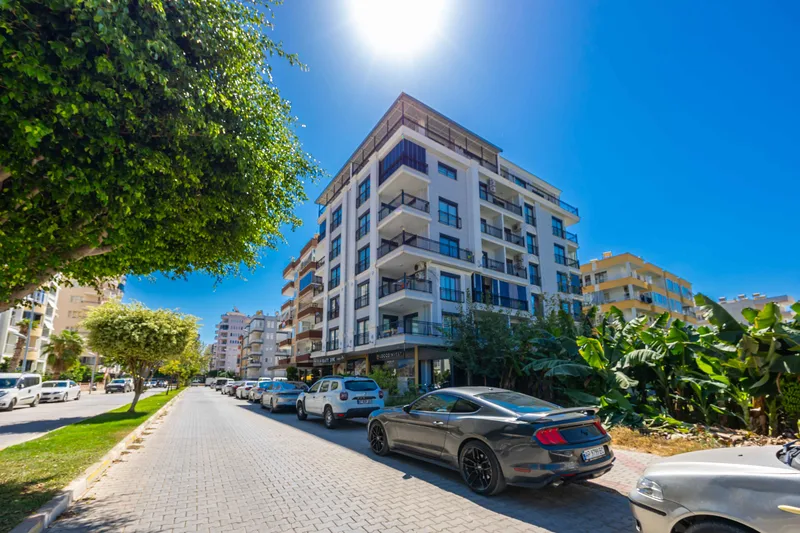 2+1 Apartment in Mahmutlar, Citizenship Eligible